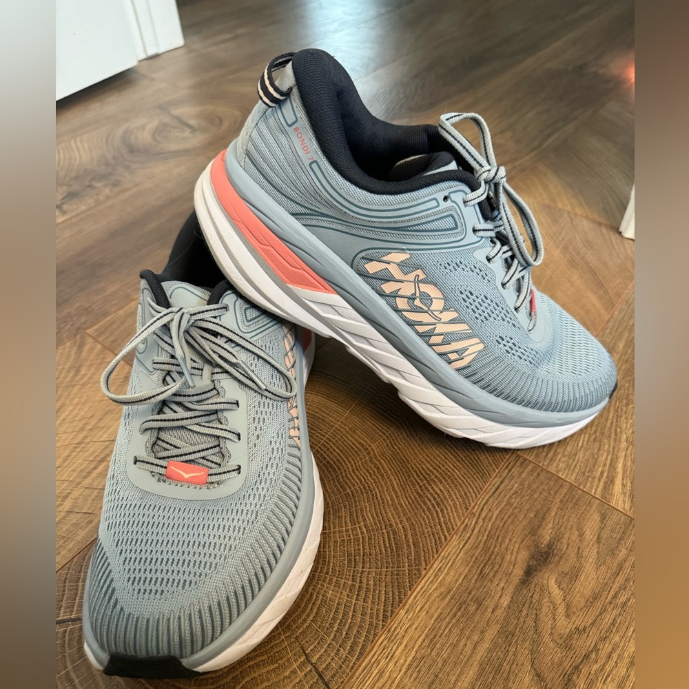 HOKA women’s Bondi 7 running shoes